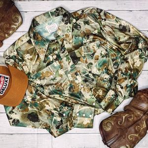 Camo H Bar C Vintage Long Tail Pearl Snap